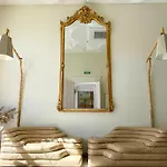L'orque Bleue Hotel