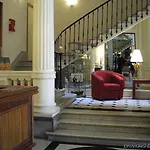 L'orque Bleue Hotel 3*
