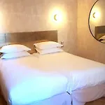 Hotel L'orque Bleue 3*