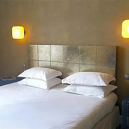 Hotell L'orque Bleue