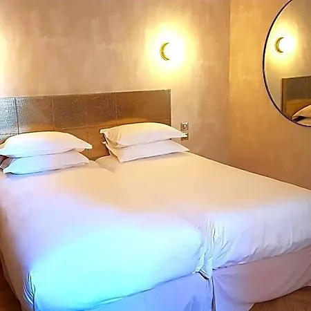 Hotell L'orque Bleue