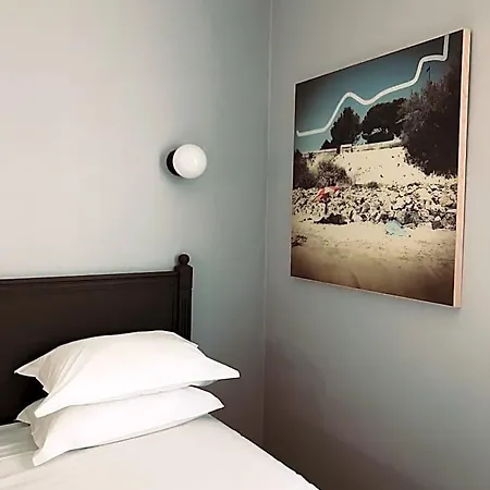 L'orque Bleue Szálloda 3*