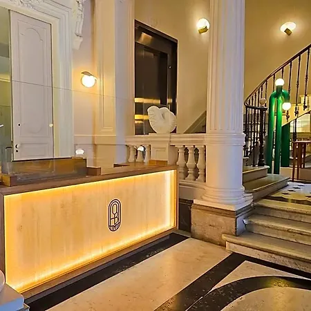 L'orque Bleue Hotell 3*
