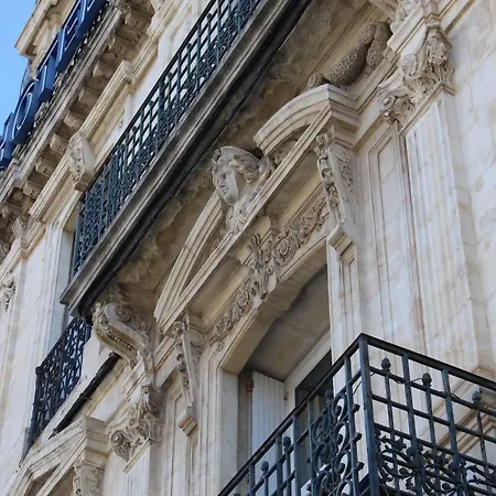 L'orque Bleue Otel Sète