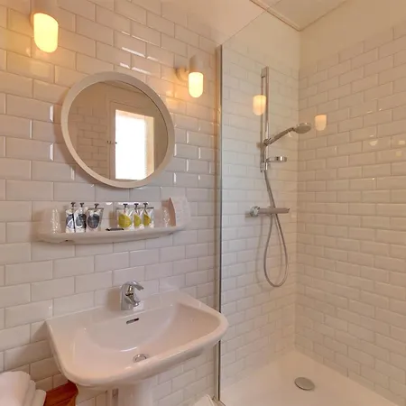 Otel L'orque Bleue 3*