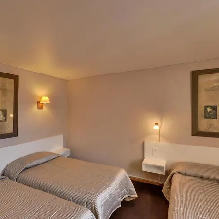 Otel L'orque Bleue 3*