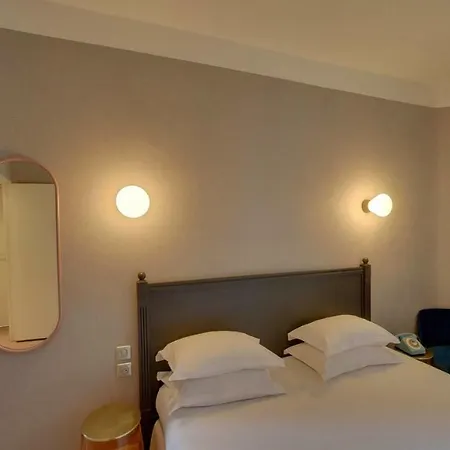 Szálloda L'orque Bleue 3*