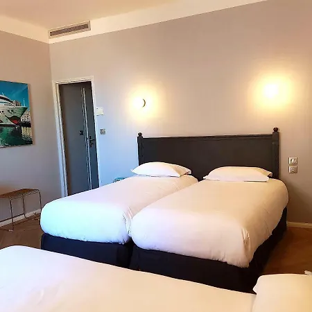 L'orque Bleue 3* Sète