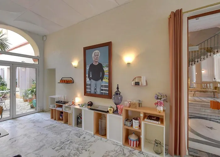 L'orque Bleue Hotel 3*