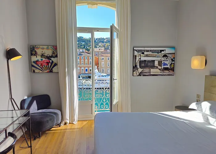 L'orque Bleue 3* Sète