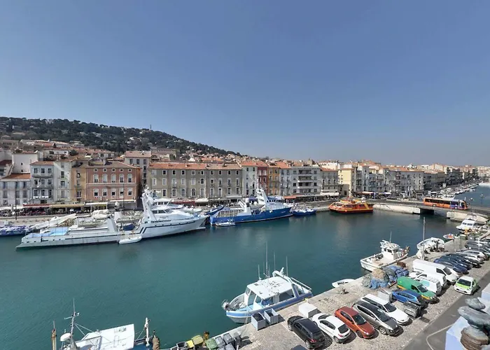 L'orque Bleue 3* Sète