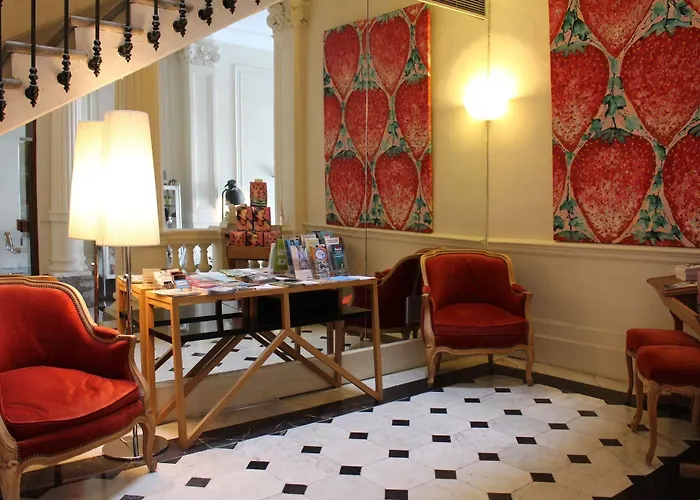 Hotel L'orque Bleue 3*